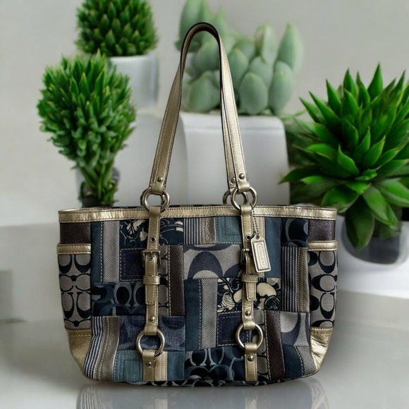 COACH - Signature Carly Patchwork Denim
Leather Shoulder - Picture 2 of 7